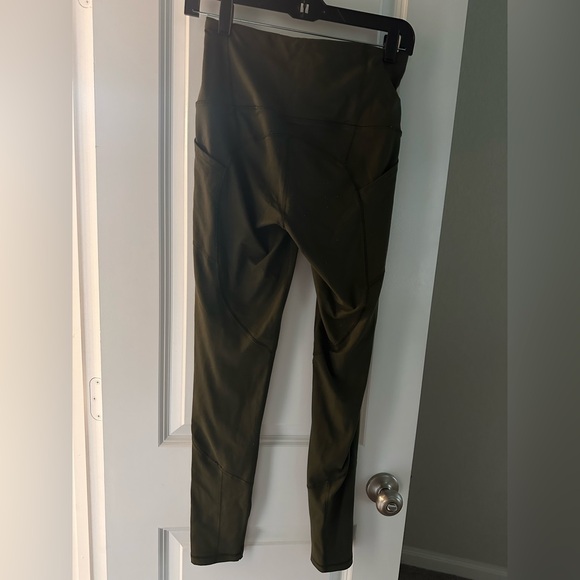 Victoria secret leggings - Picture 2 of 4